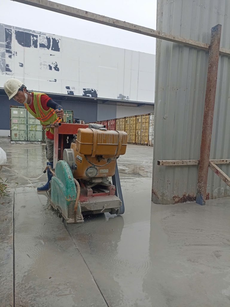 Cắt nên bê tông Tân Uyên Bình Dương