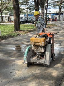 Cắt nền bê tông